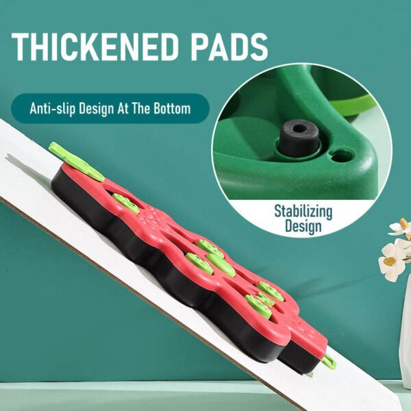 Best-Selling Modern Christmas Tree Shape Dog Puzzle Toy Slow Feeder for Cat and Dog Increase IQ Interactive Pet Toy